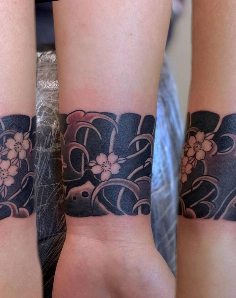 手环纹身图片_手臂手部老传统花体字小清新手环脚环纹身图案