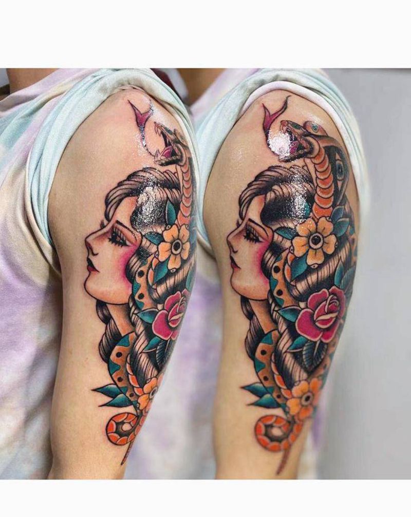 old school女郎纹身图片_肩部手臂Old School女郎纹身图案