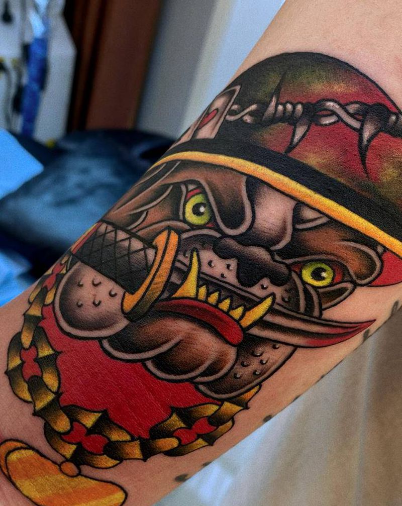 oldschool纹身图片_手臂手部Old School老传统狗狗小狗趣味纹身图案