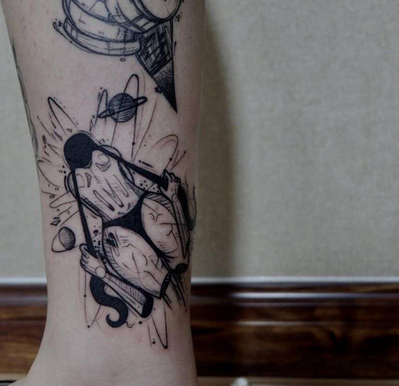 诱惑纹身图片_脚部腿部点刺几何诱惑性爱纹身图案