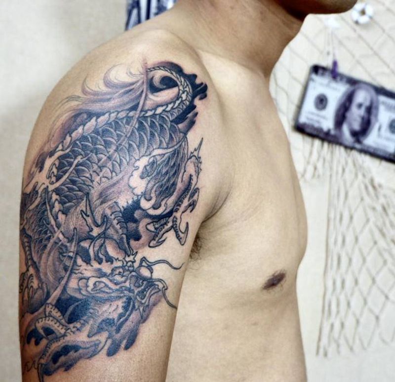 麒麟纹身图片_手臂新传统麒麟纹身图案