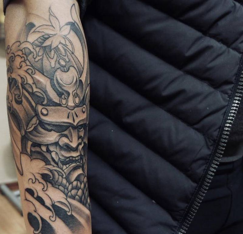 鬼武士纹身图片_手臂新传统班若鬼武士纹身图案