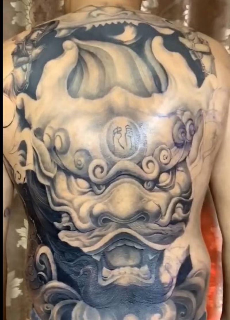 未完纹身图片_欧美写实纹身图案