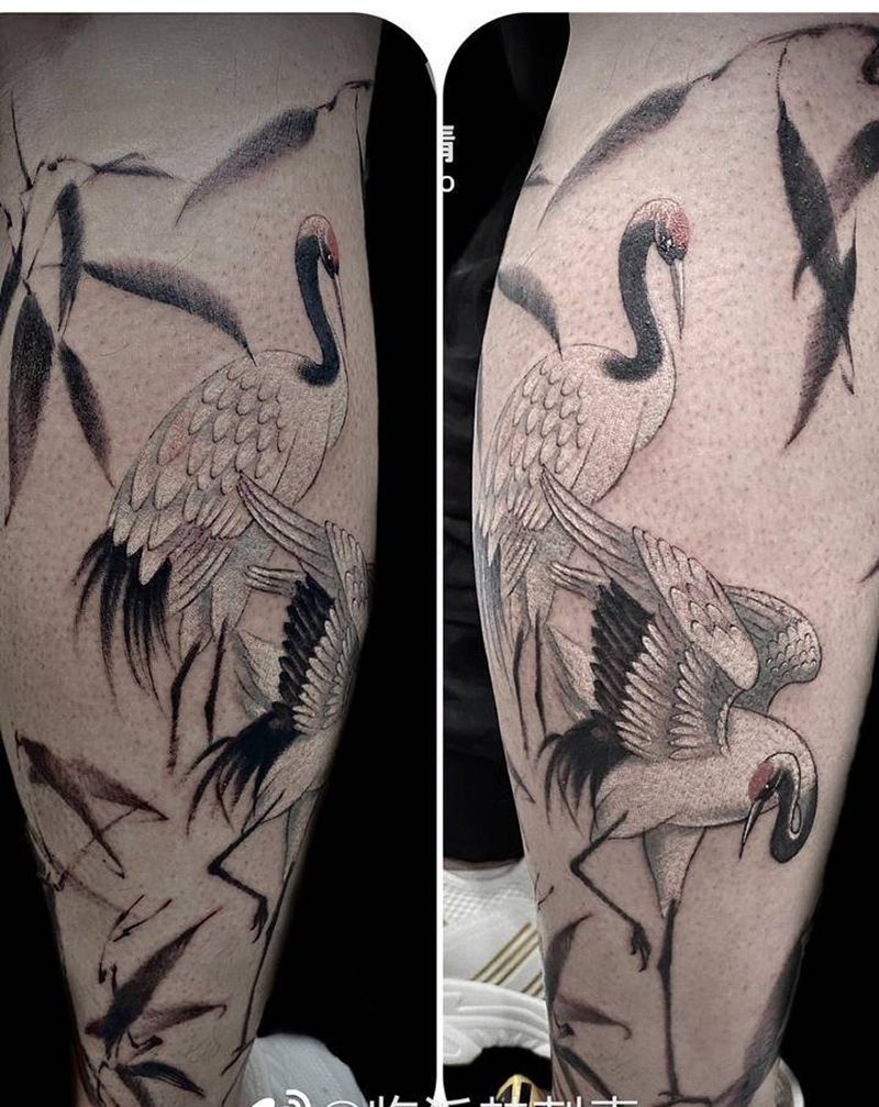 竹鹤纹身图片_腿部水墨纹身图案