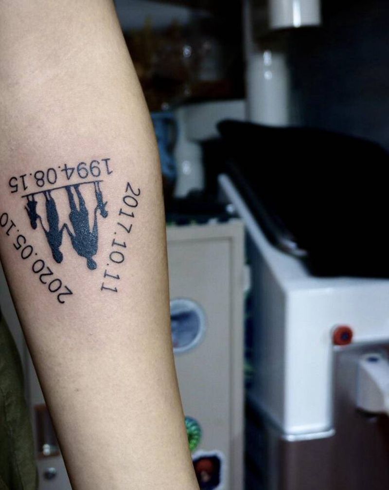 全家福纹身图片_手臂几何图腾纹身图案