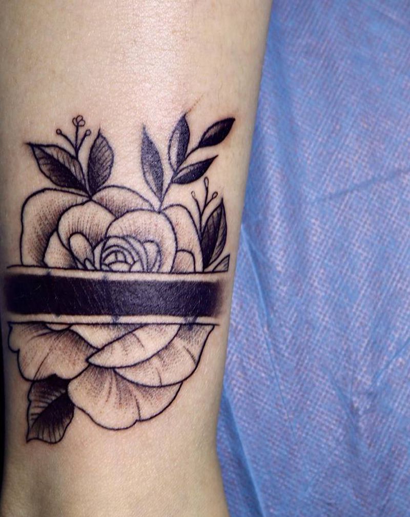 素花遮盖纹身图片_腿部点刺素花遮盖纹身图案