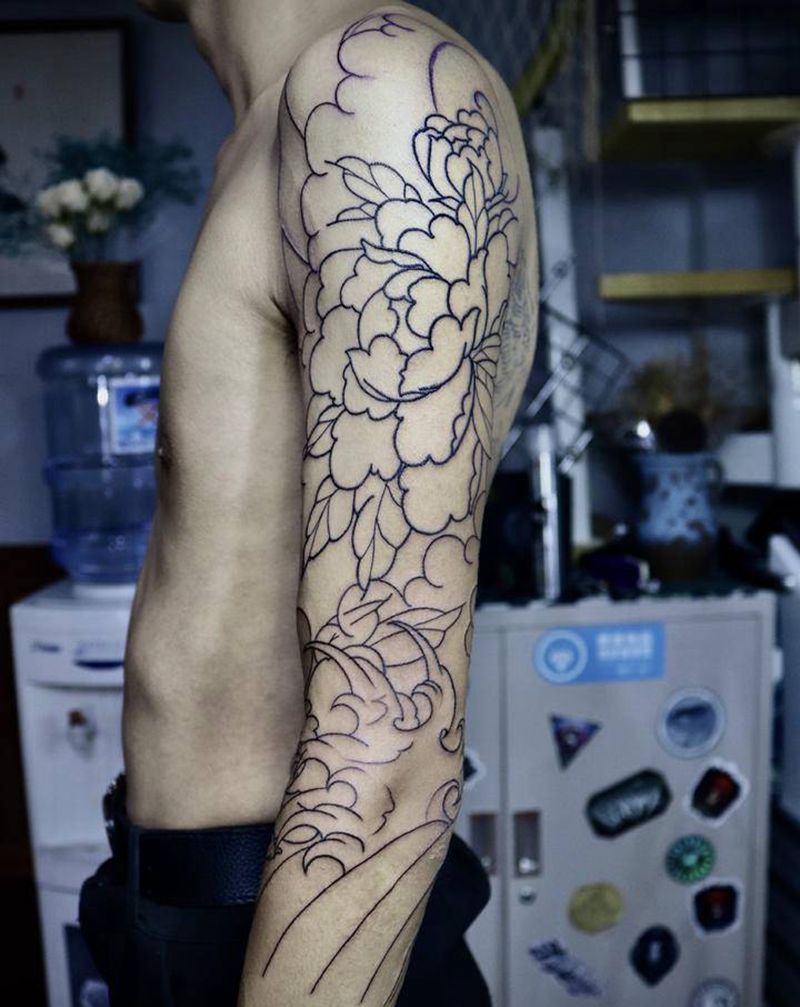 牡丹七分袖纹身图片_手臂老传统牡丹纹身图案