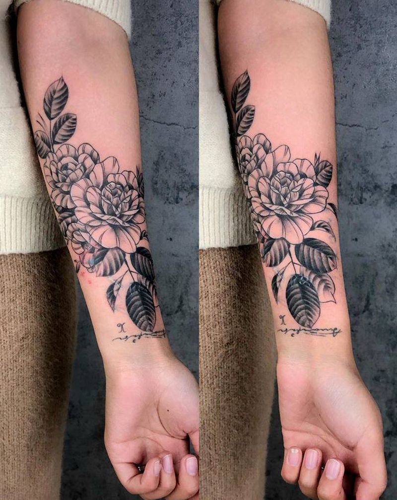 素花纹身图片_手臂点刺纹身图案