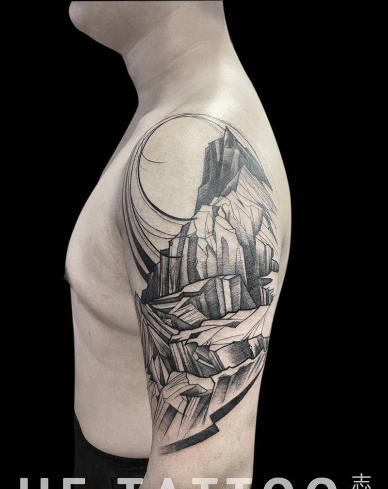 人山海海，山山尔川，不过尔尔。纹身图片_手臂几何纹身图案