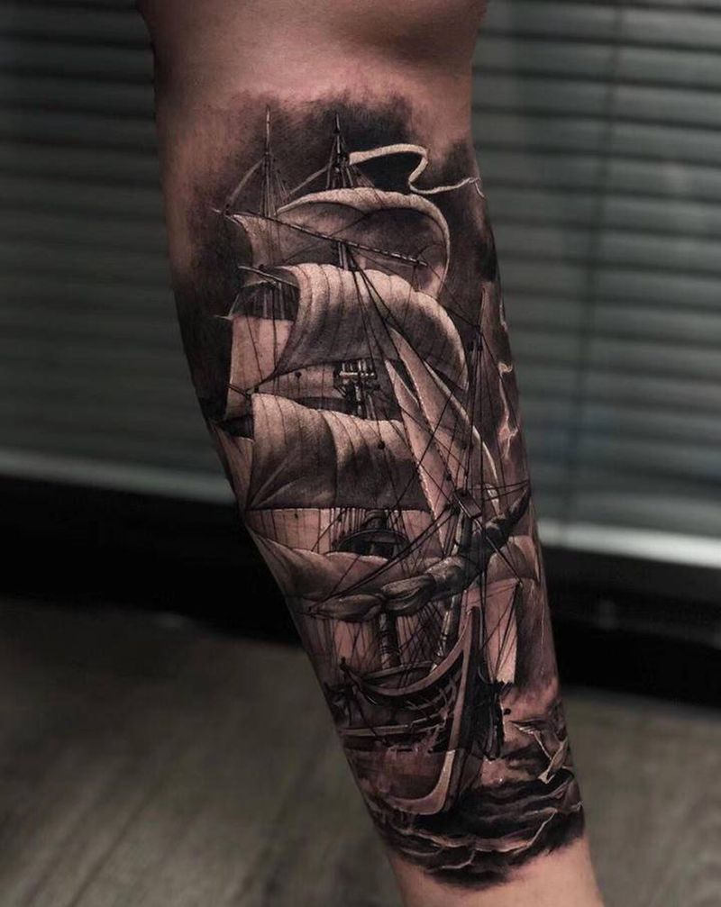 尽量抓住光纹身图片_腿部欧美写实纹身图案