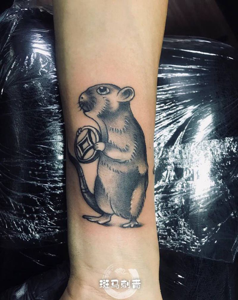 老鼠纹身图片_手臂纹身图案