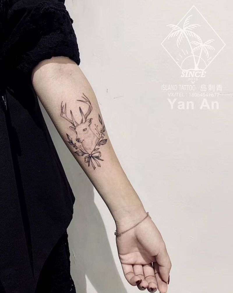 鹿纹身图片_手臂纹身图案