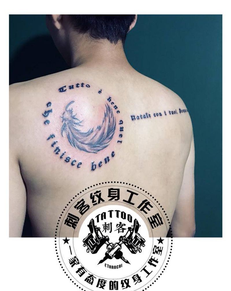 哥特纹身图片_背部纹身图案