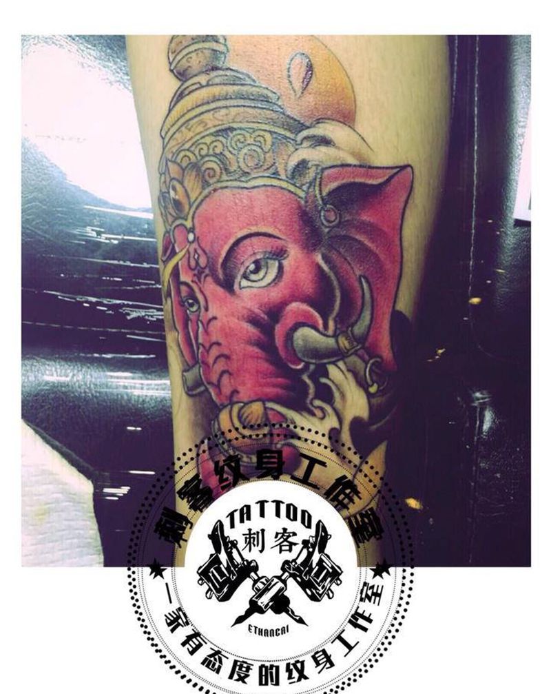 象神纹身图片_腿部纹身图案