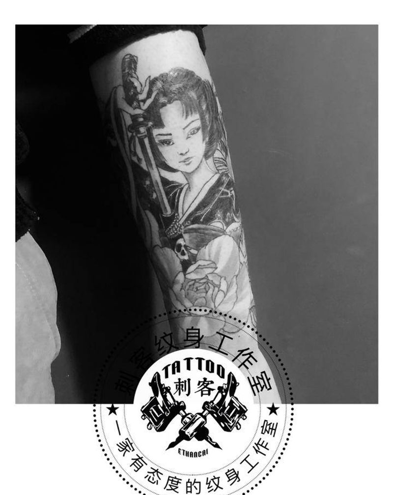 日漫女武神纹身图片_手臂纹身图案