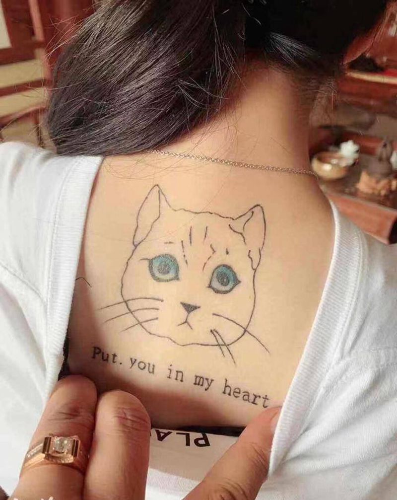 猫纹身图片_背部纹身图案