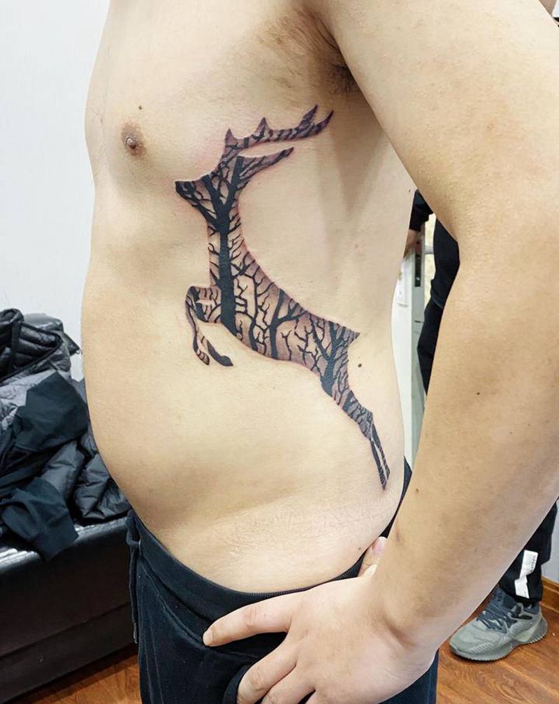 鹿 禄纹身图片_腹部纹身图案