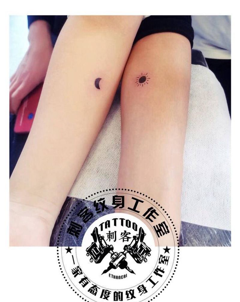 情侣纹身图片_手臂纹身图案