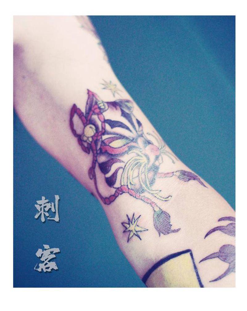 面具纹身图片_手臂纹身图案