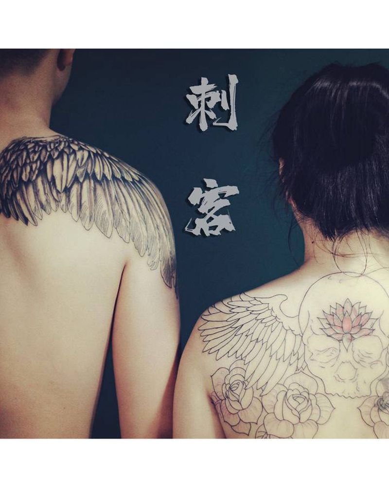 半成品两个纹身图片_背部纹身图案