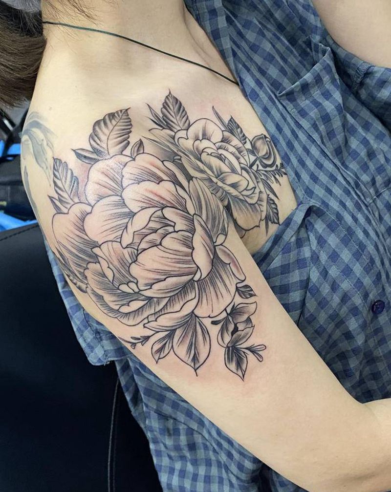 素花纹身图片_肩部纹身图案