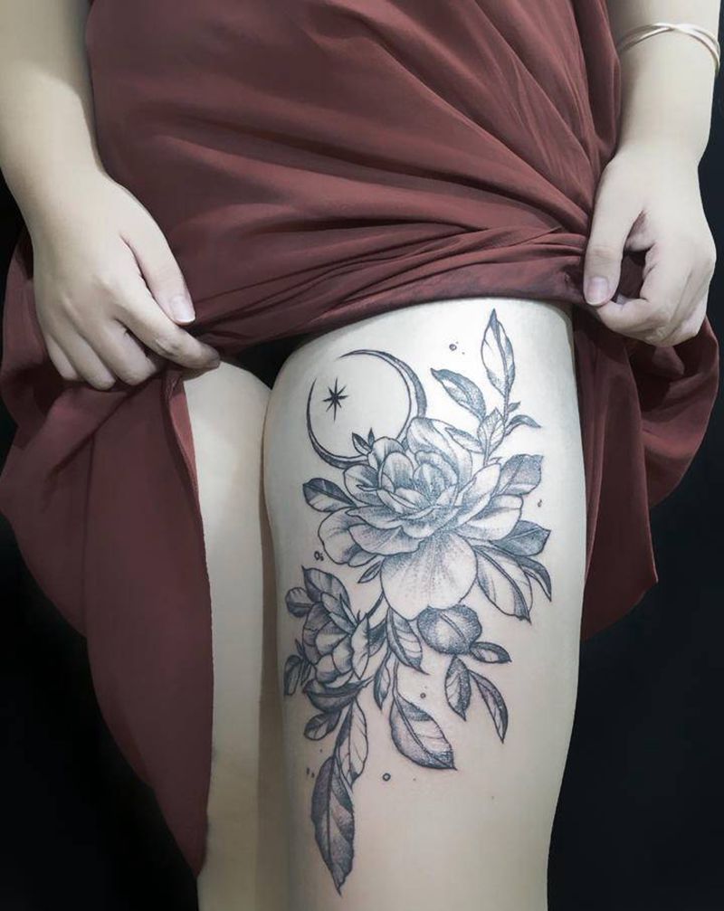 素花纹身图片_腿部纹身图案