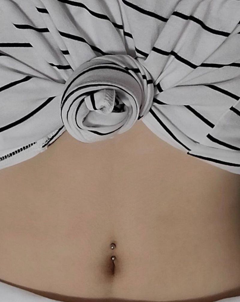 脐钉纹身图片_腰部New School纹身图案