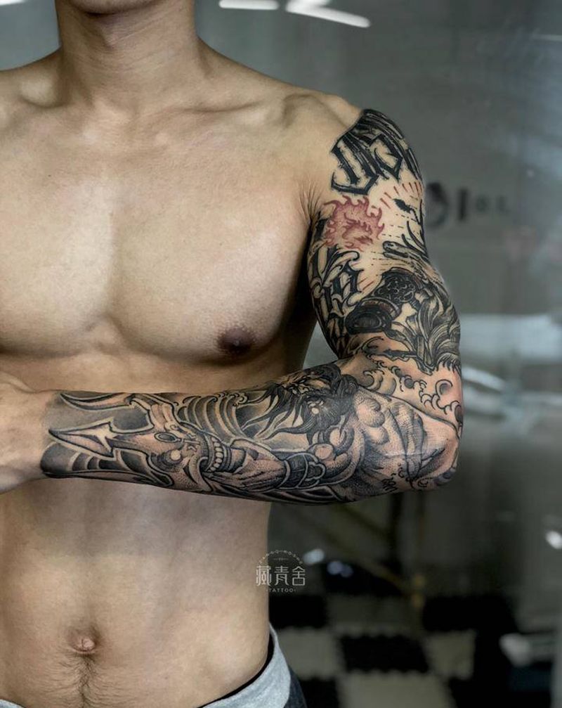 古希腊纹身图片_手臂欧美写实纹身图案