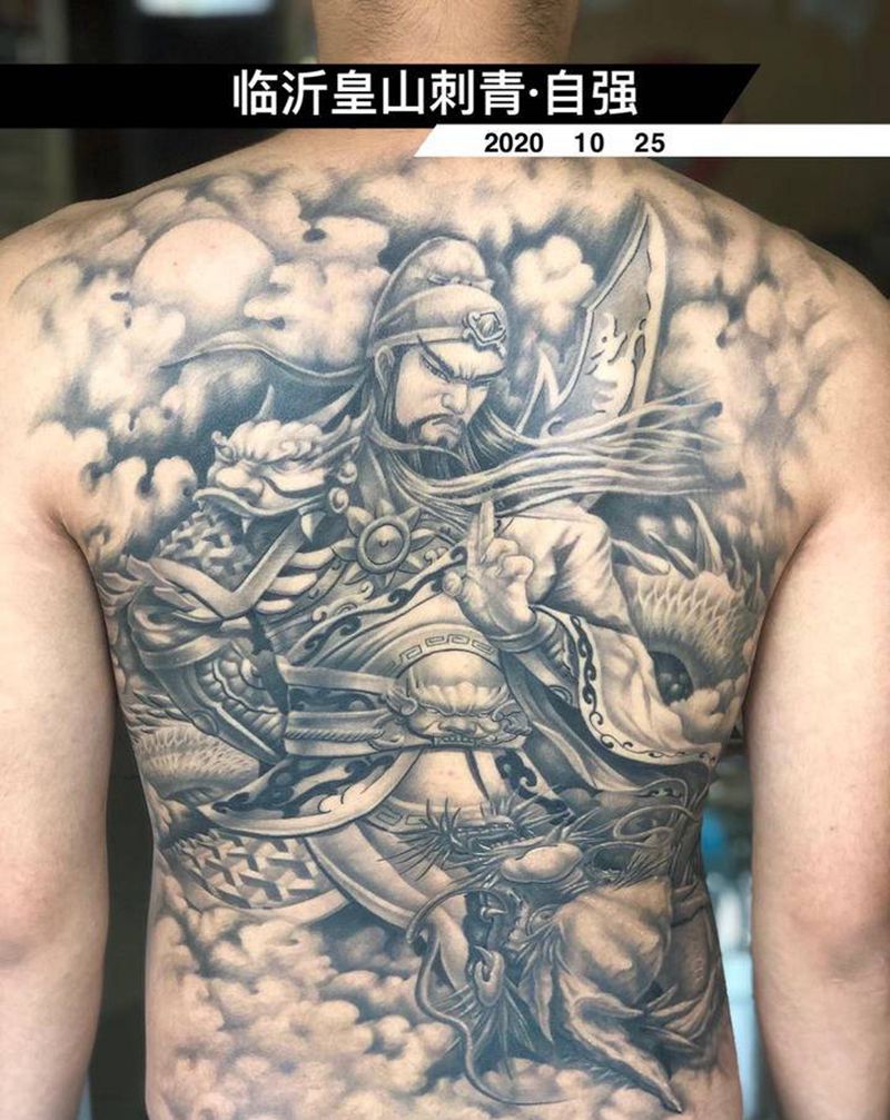 满背关公纹身图片_背部新传统纹身图案