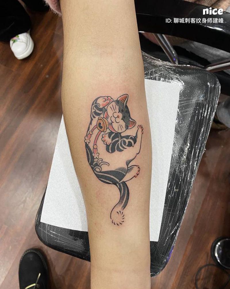 喜结连理纹身图片_手臂纹身图案