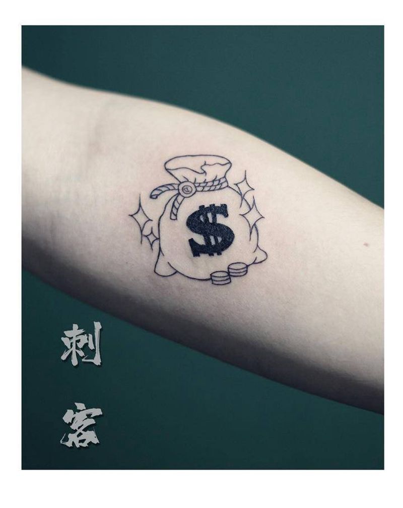 金牛座钱袋子纹身图片_手臂纹身图案