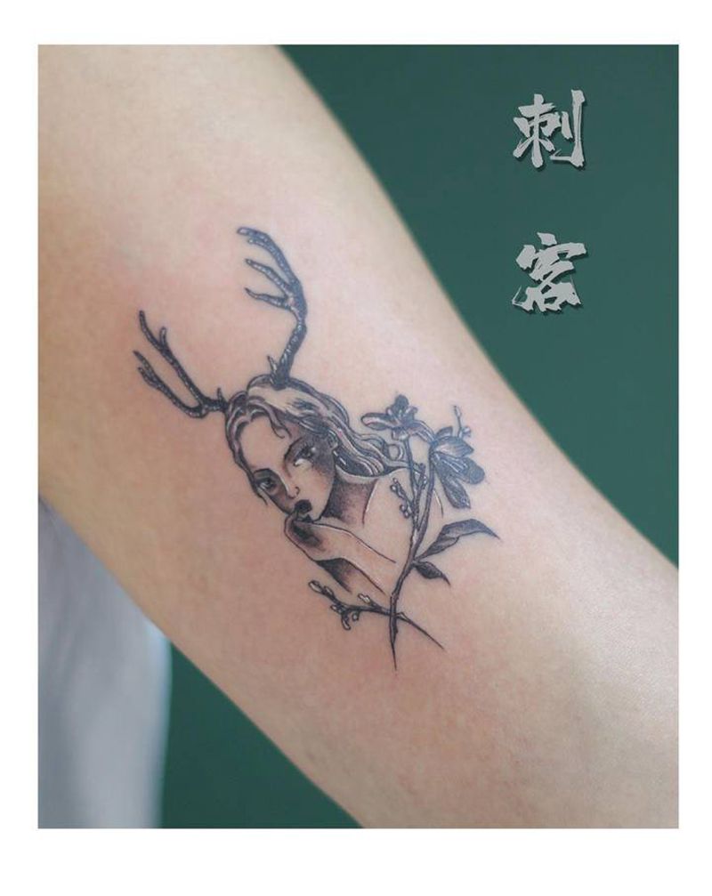 鹿少女纹身图片_手臂纹身图案