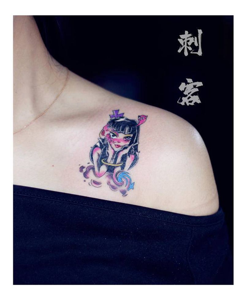 富江纹身图片_肩部纹身图案