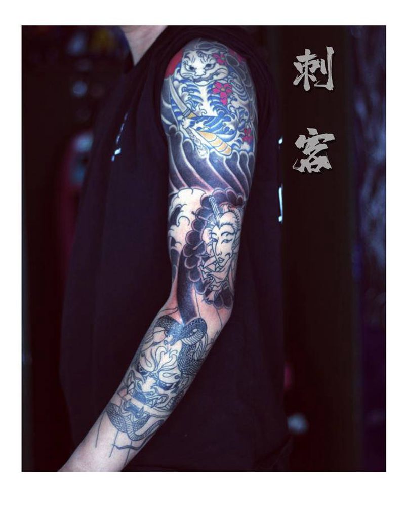 花臂未完成纹身图片_手臂纹身图案