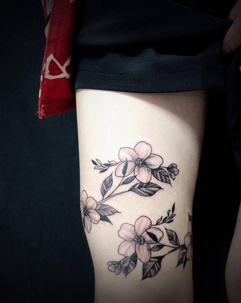 腿环素花纹身图片_腿部点刺纹身图案