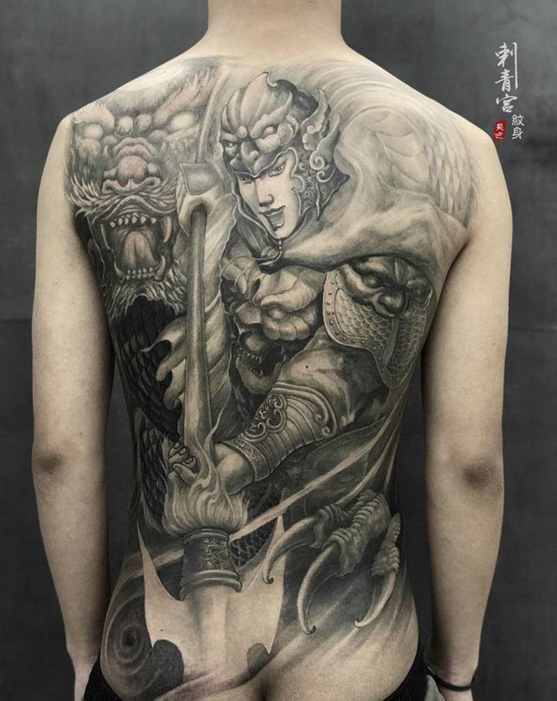 常山赵子龙纹身图片_背部新传统纹身图案
