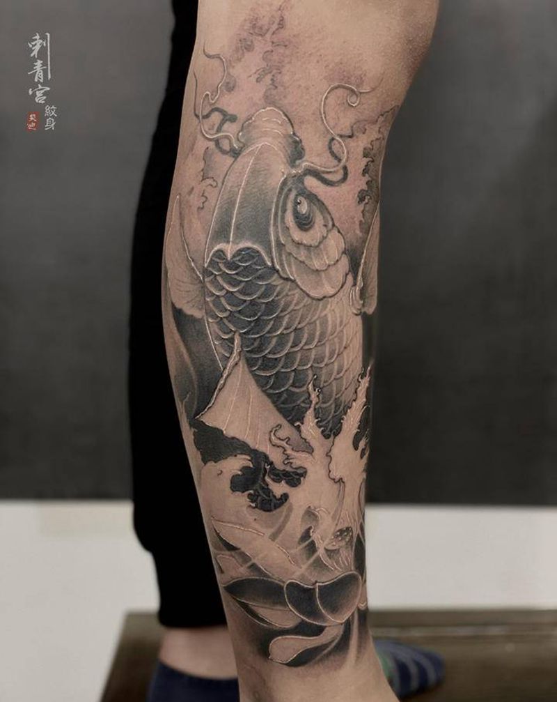 鱼儿纹身图片_腿部新传统纹身图案