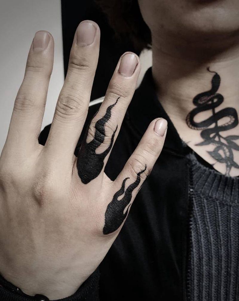 火纹身图片_手部纹身图案