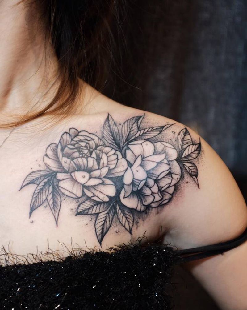 肩花纹身图片_肩部纹身图案