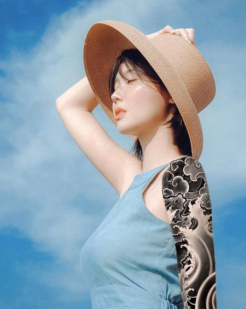 浪花纹身图片_新传统纹身图案