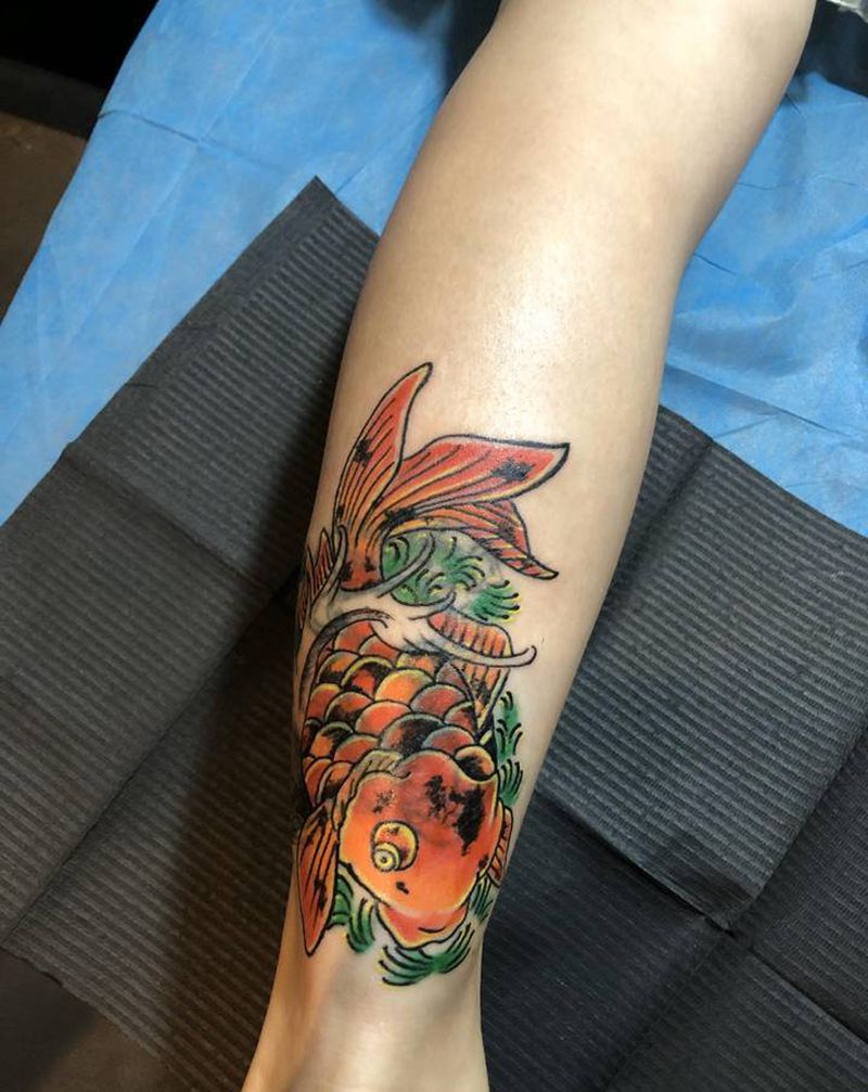 旧图遮盖纹身图片_脚部纹身图案