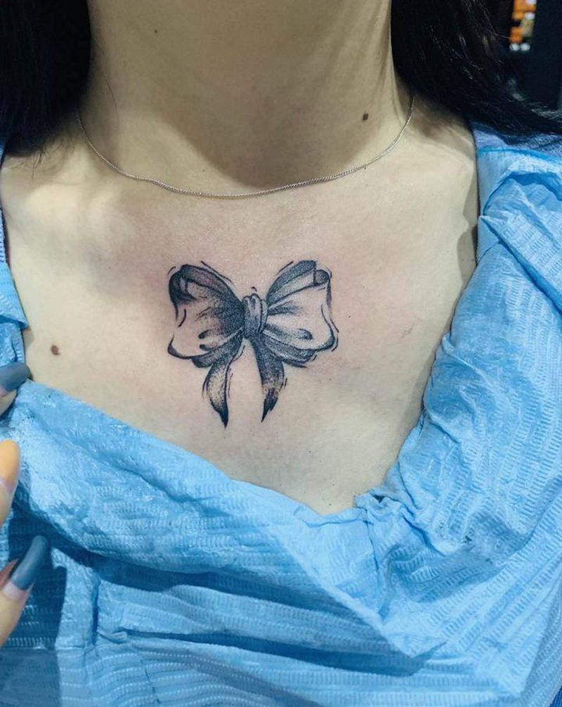 蝴蝶结纹身图片_颈部新传统纹身图案