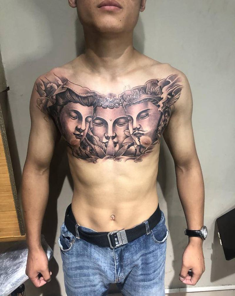 三面佛纹身图片_胸部新传统纹身图案