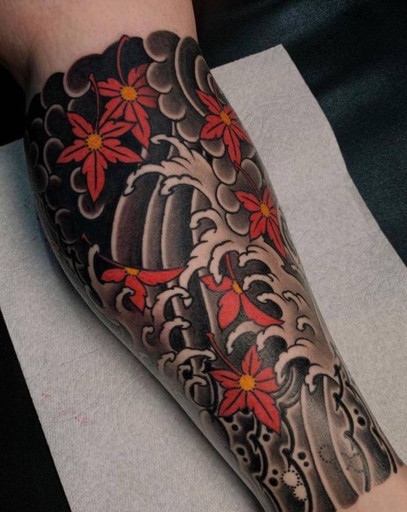 浪花纹身图片_腿部老传统纹身图案