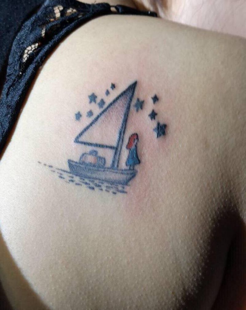 小船纹身图片_肩部纹身图案