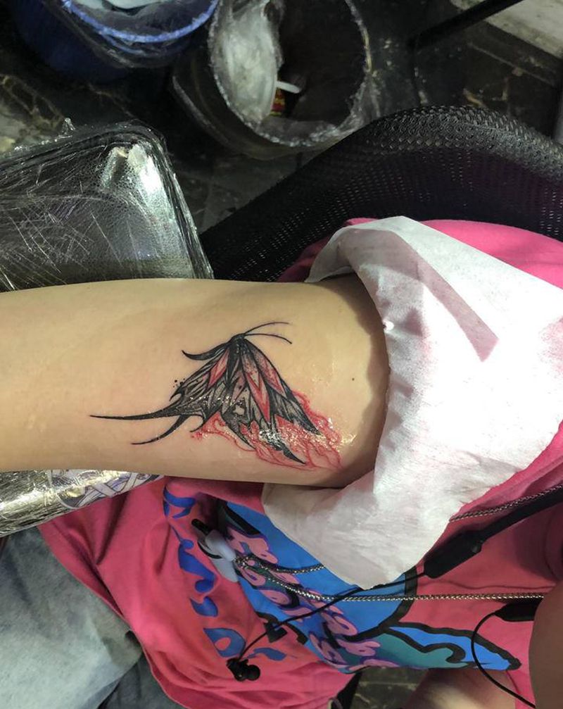 蝴蝶纹身图片_手臂纹身图案