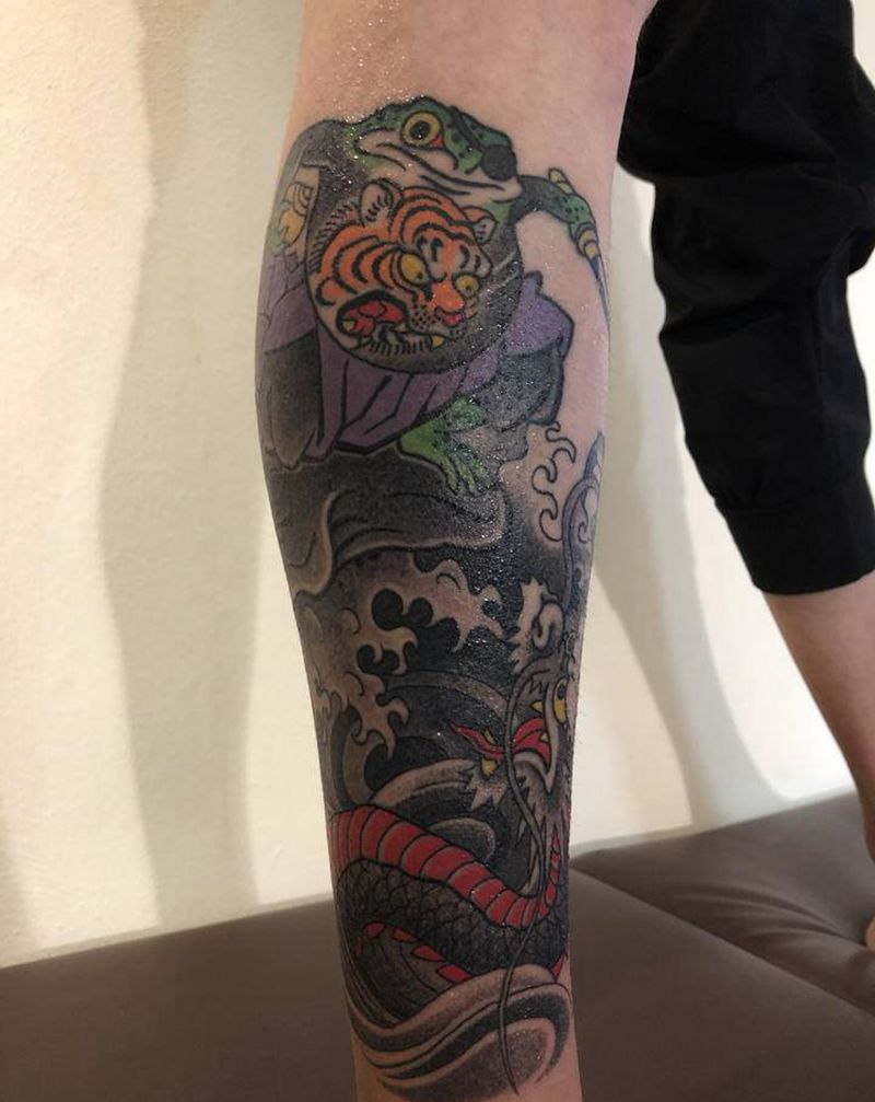 老传统恢复后纹身图片_腿部老传统纹身图案