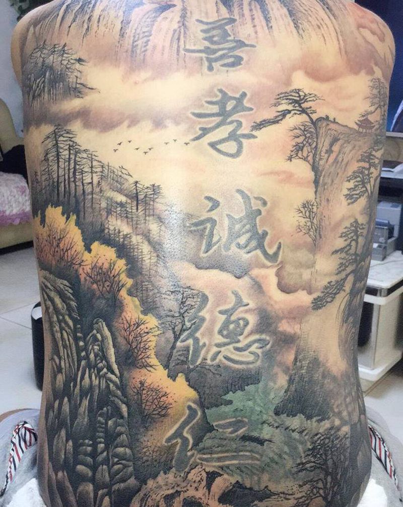 中国山水纹身纹身图片_背部纹身图案