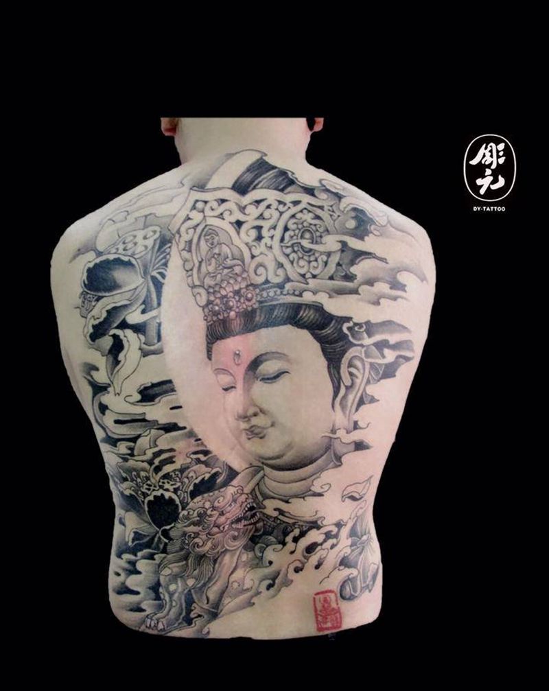 三年前的作品恢复后纹身图片_背部纹身图案