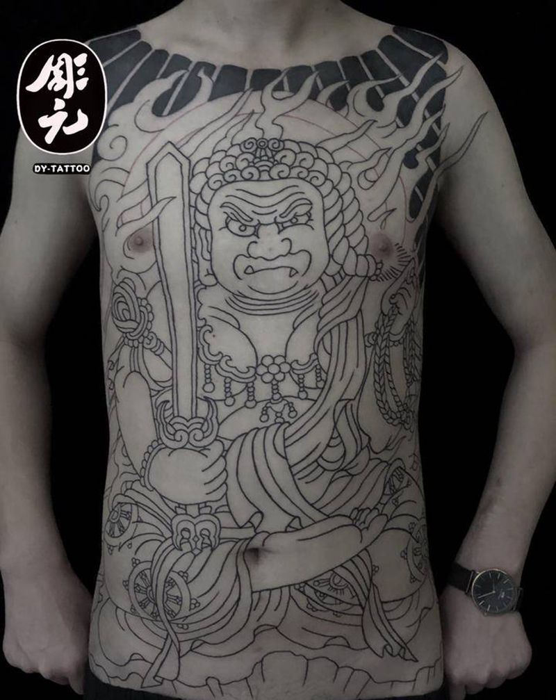 不动明王纹身图片_腹部胸部老传统新传统纹身图案